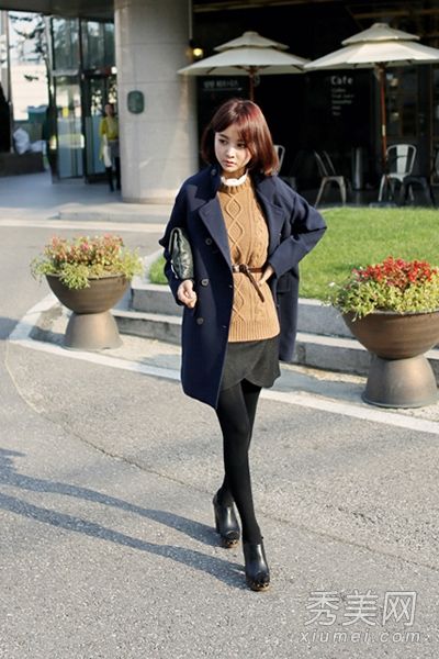 韩牛展示当季毛衣和羊毛衫的气质