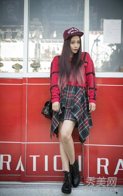 8韩凡儿和魏毅的裤子都还行