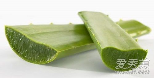 芦荟面膜过敏吗？如何使用芦荟面膜治疗皮肤过敏