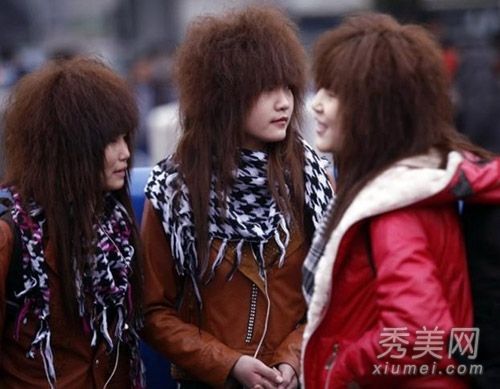 个性发型:春节期间检查另类时尚发型