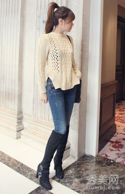 韩国街头最流行搭配毛衣+打底裤吸收阳光