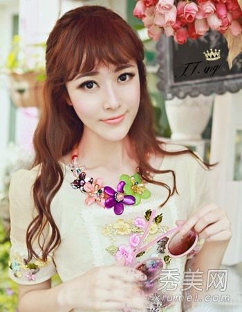 今年流行什么发型?9种长发流行