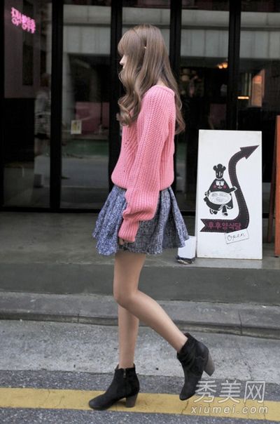 短裙和淑女气质的韩版毛衣
