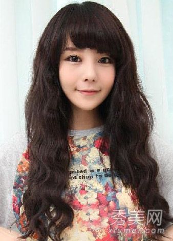 2014年,韩国蛋卷被推荐为流行发型