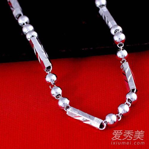 纯银项链会褪色吗？如何清洁和维护纯银项链？