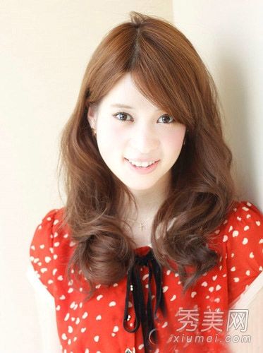 日本甜美发型分享简单短发更受欢迎