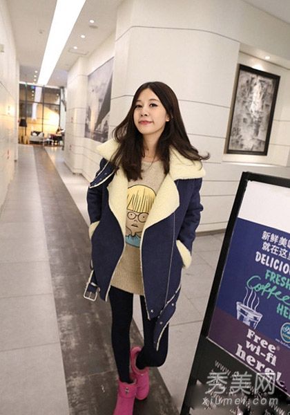 冬季齐肩女孩穿翻领夹克