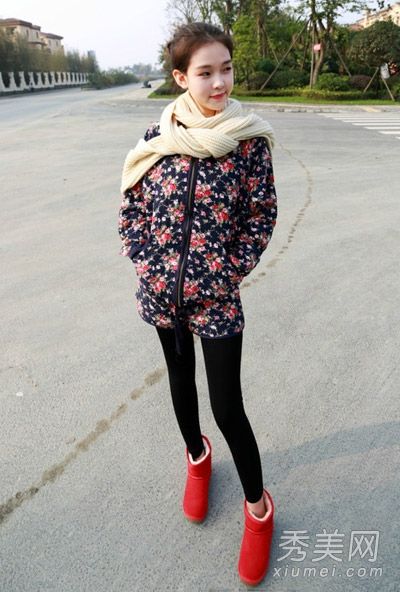 纯棉棉袄配打底裤时尚女装修身穿着方法