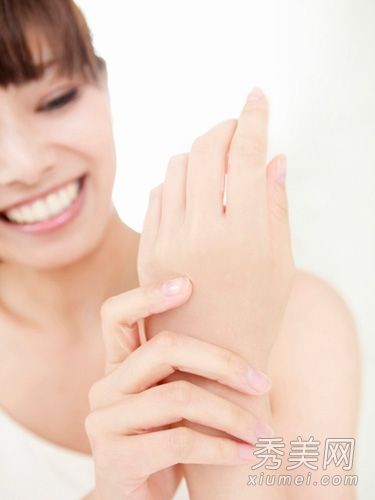 深层护理+防皲裂冬季超实用手部护理技巧