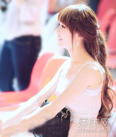 如何用简单的扎发来铁龙圆脸