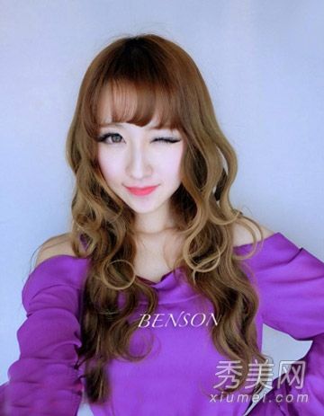 彩色染发蛋卷粉色彩弹时尚夏季