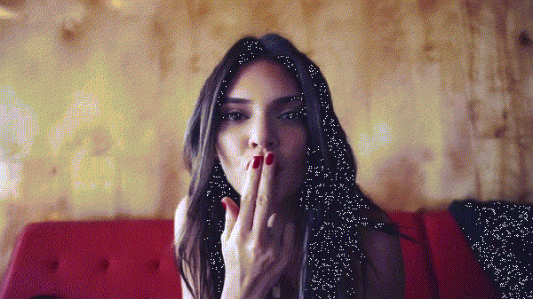 嘴唇开裂脱皮？上妆前，做3个唇部护理步骤