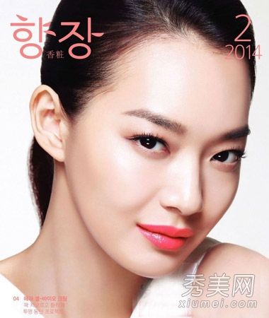 2014年要求的韩式发型是最漂亮的,当你敢于展示你的额头。