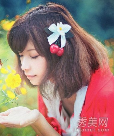 2014年,最新的瘦脸发型有长发和多种脸型。