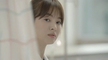 与其等着更新，不如跟着化妆学韩剧女郎的新裸妆。