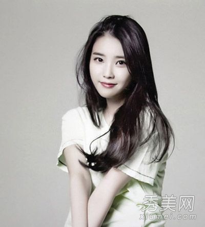 甜美女孩卷发风格时尚设计气质变化