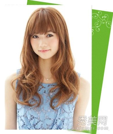 2014年流行什么发型?16种类型的中长发非常时尚,吸引眼球。