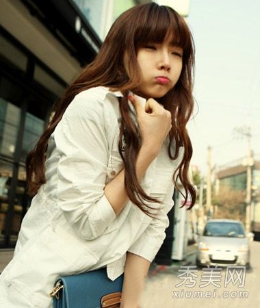 2014年韩式烫发推荐长卷发是最时尚最可爱的
