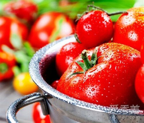 西红柿能去除斑点吗？除了西红柿，夏天你还能吃什么