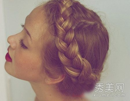 春天长发如何系好看的9盘发美丽的心