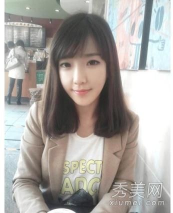 春夏的发型应该是清爽精致的过肩发。