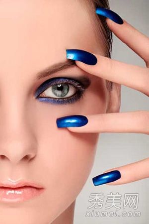 初学化妆:化妆专家凯文教你画眼线的4点建议