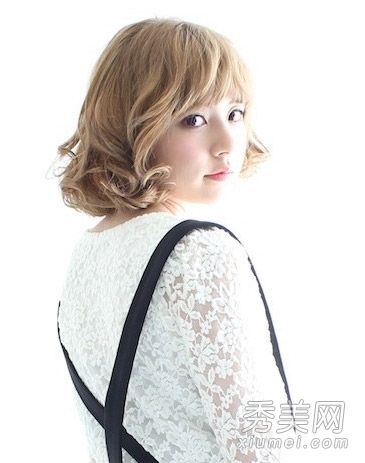 2014年初夏最时尚的梨花头对衰老的美丽至关重要