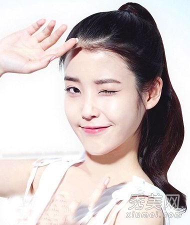 如何在春天和夏天扎一个漂亮的马尾辫？必须学习9种打结方法。