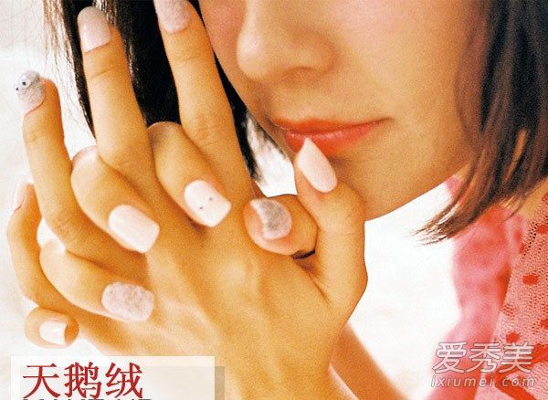 日本美甲推荐:天鹅绒VS大理石美甲