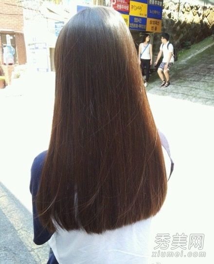 长发被选为最美丽的发型。