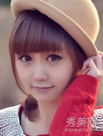 短发也可以和性感可爱的女孩的发型竞争