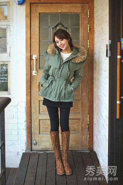 初冬的厚外套是由九个身体组成的最温暖的短外套。