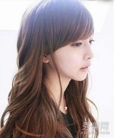 长发、卷发和直发在2014年各有优势。