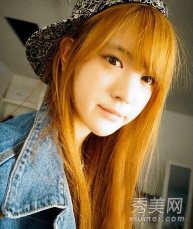 春季淑女范直发造型凌乱感更女神范