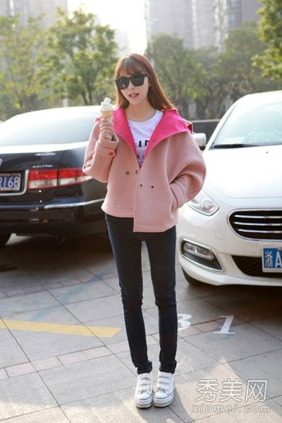 羊毛外套+紧身衣是最实用的冬季服装