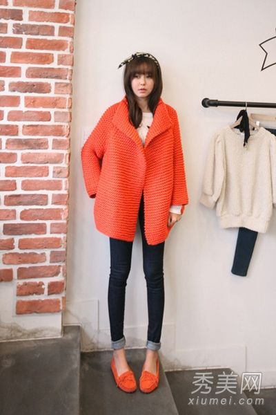 秋季保暖毛衣穿上身裙子配裤子都很新鲜