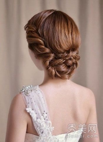 9美丽的新娘发型是如此美丽,以至于你窒息