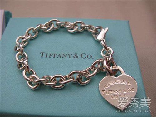 蒂芙尼手镯的尺寸是多少?蒂芙尼手镯怎么样?