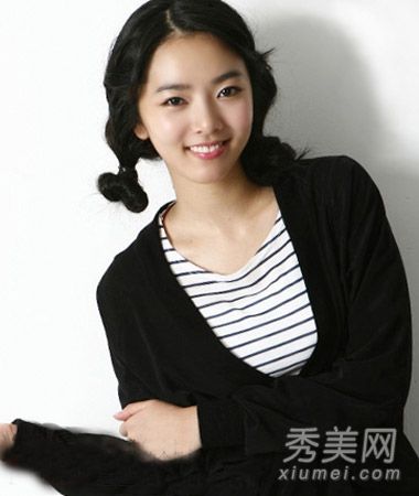 如何在春天扎长发9韩式绑法OL必须学习