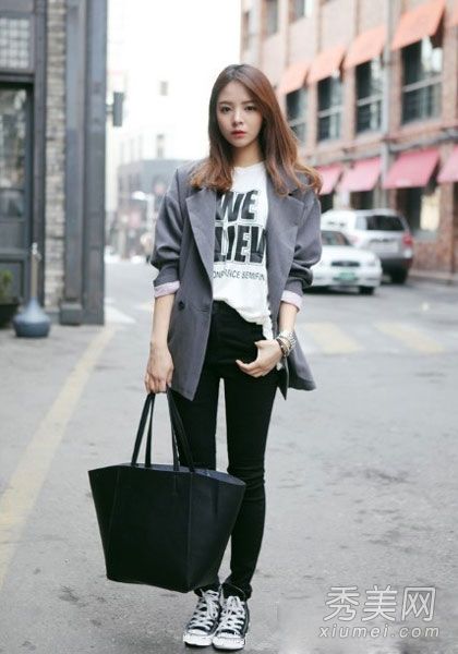 小套装+牛仔裤最小款式穿不同气质