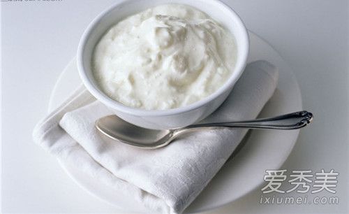 什么酸奶对酸奶面膜有好处？酸奶面膜练习