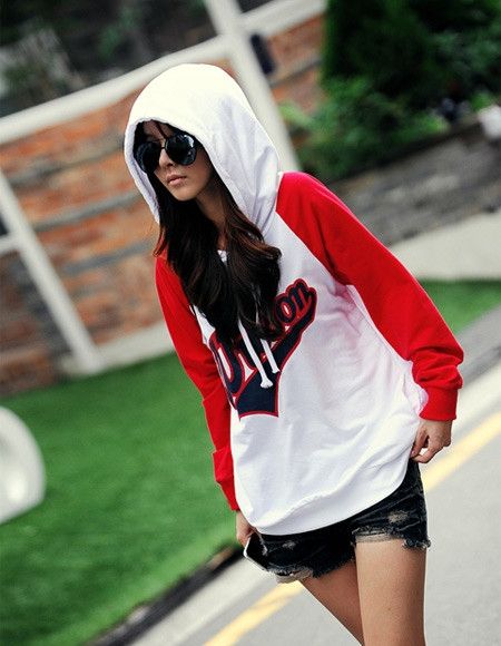 9月初,韩国街头时尚人士混合了现代风格。