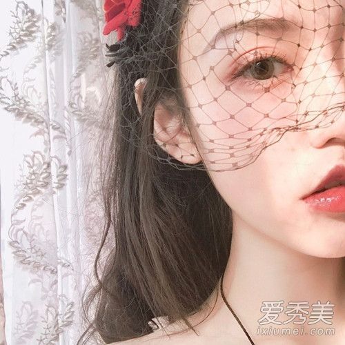 脸上的粉刺会被挤压吗？脸上的粉刺可以涂上芦荟凝胶吗