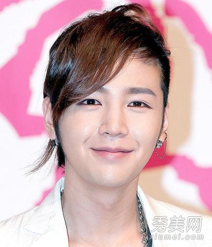 “恶魔人”张君淑的护肤经验比女孩更细心