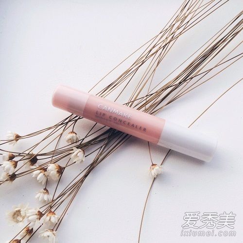 你能吃遮瑕膏吗？它有毒吗