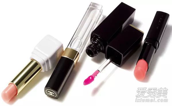 日本女孩化妆的前五名