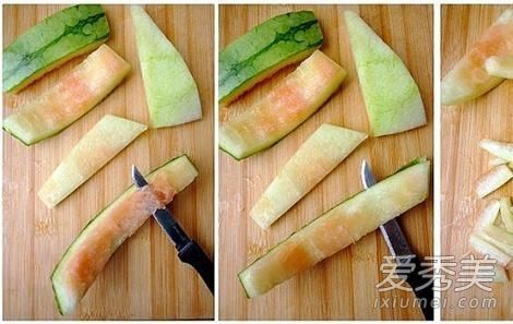 西瓜皮怎样敷在脸上？西瓜皮对脸部有什么好处？