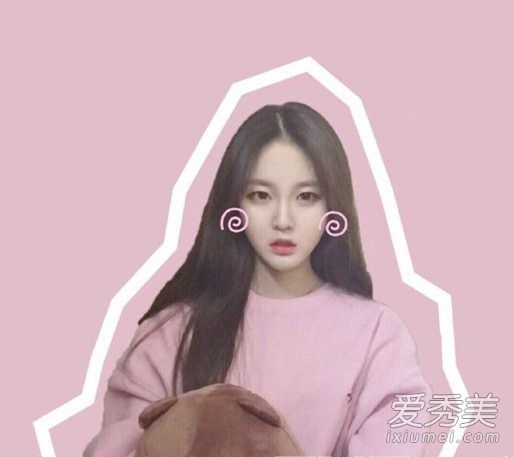 你在夏天穿什么样的衣服来降温?