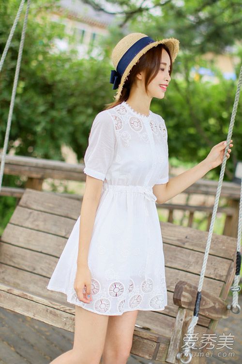 夏天最漂亮的白色礼服。