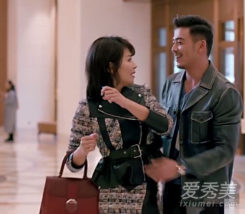 你真漂亮!欢乐颂2刘涛的同一个袋子从底部开始